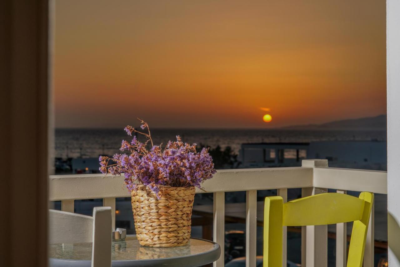 Faro Sunset Suites Mykonos Town Bagian luar foto